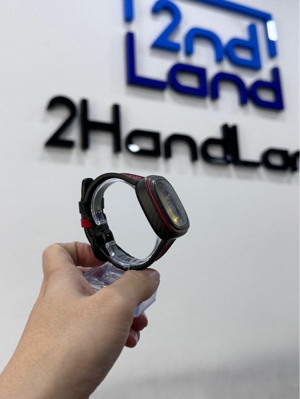 Đồng Hồ Nam SevenFriday P3C/04 Red Carbon - 47mm - Màu đen đỏ - Ngoại hình 97% - Dây nứt da mặt trong - Body