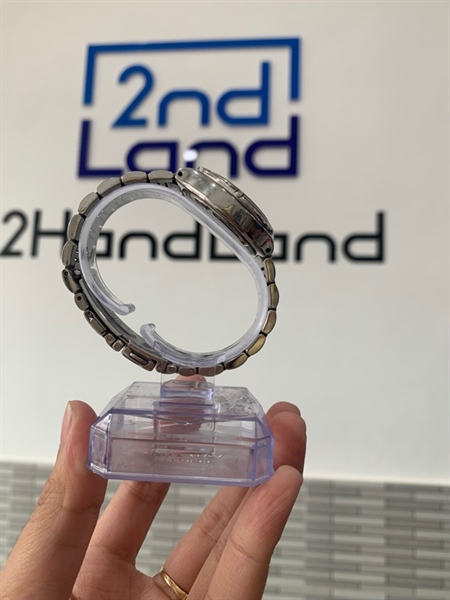 Đồng hồ nữ Citizen Eco-Drive - Màu bạc - Ngoại hình: 97% - Body 1