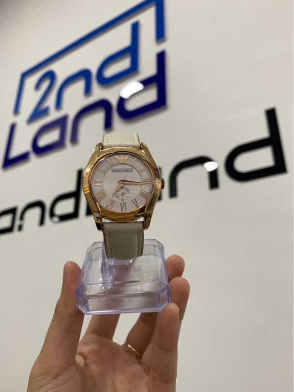 Đồng hồ nữ Emporio Armani Model AR1670 - Màu vàng - Ngoại hình: 97% - Trầy ố - Body