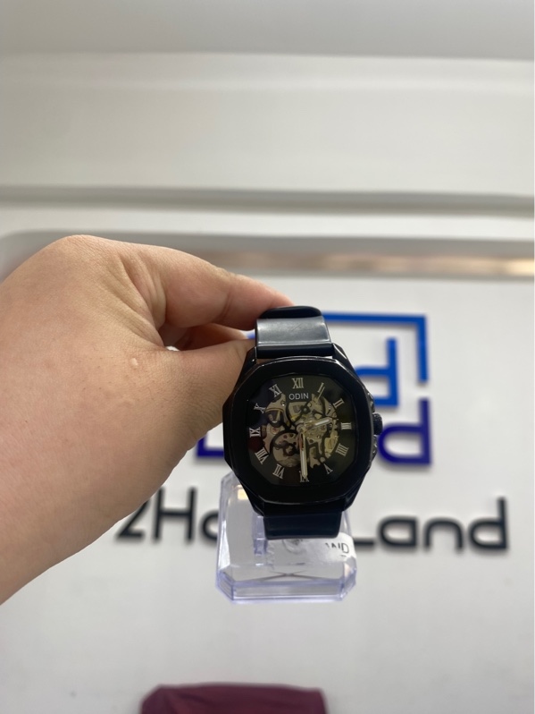 Đồng hồ Odin Phantom - Màu đen - Ngoaijn hình 97.5% - Trầy sườn nhẹ - Body