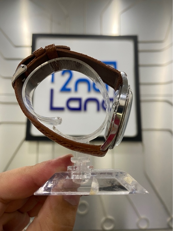 Đồng hồ Orient Bambino Version 4 Automatic - Màu bạc - Ngoại hình: 97% - Xước dăm sườn, lưng - Body