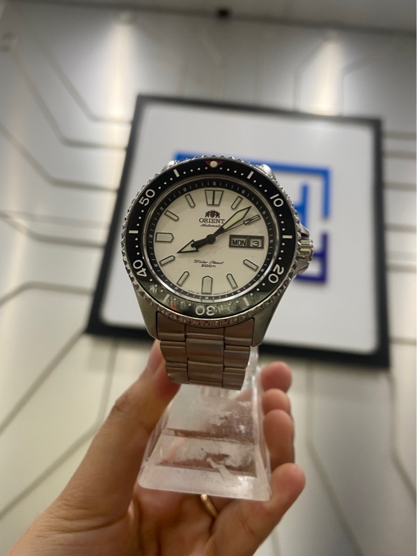 Đồng hồ Orient Mako USA II - 42mm - Màu bạc - Ngoại hình: 98% - Kèm box + mắt