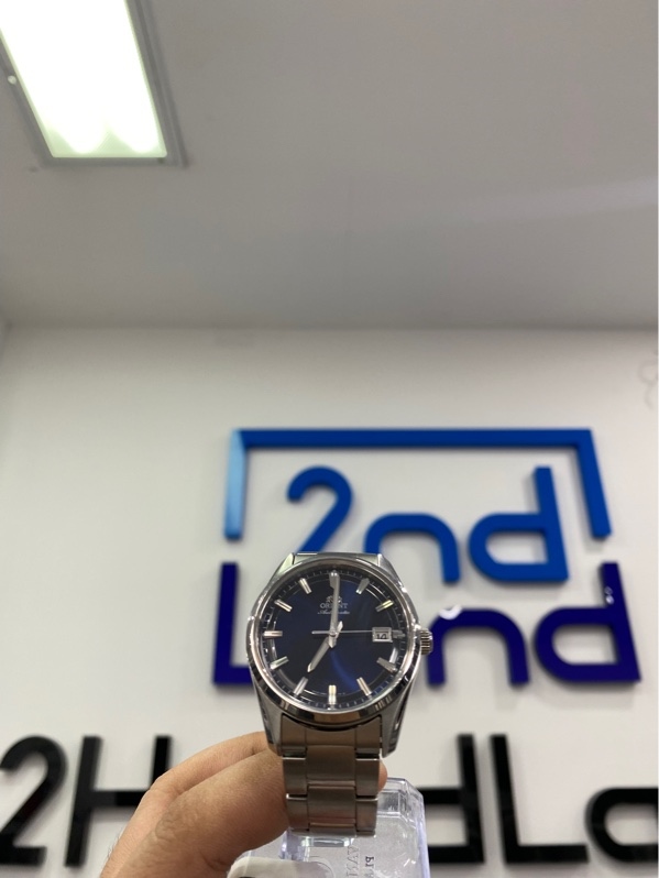 Đồng hồ Orient Stretto Date Automatic (mã: RA-AC0R02L30B) - Màu bạc - Ngoại hình: 97.5% - Trầy xước viền, cấn - Kèm Box - Dây dự phòng
