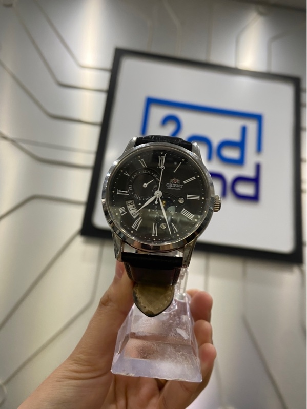 Đồng hồ Orient Sun & Moon - 42.5mm - Nam RA-AK0010B10B - Màu bạc - Ngoại hình: 98% - Kèm Box xấu