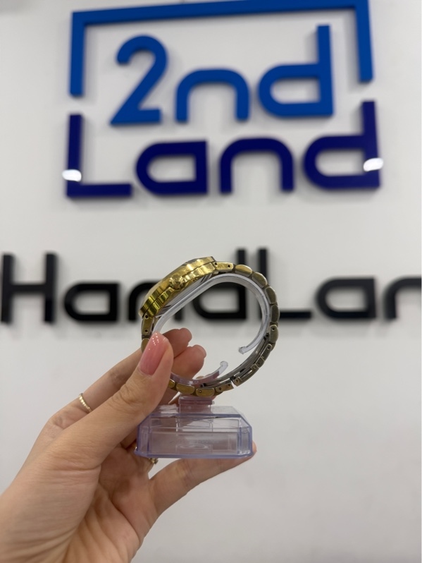 Đồng hồ Rado 764.0999.3 - Màu vàng - Ngoại hình 97% - lưng trầy , dây bạc màu - Body