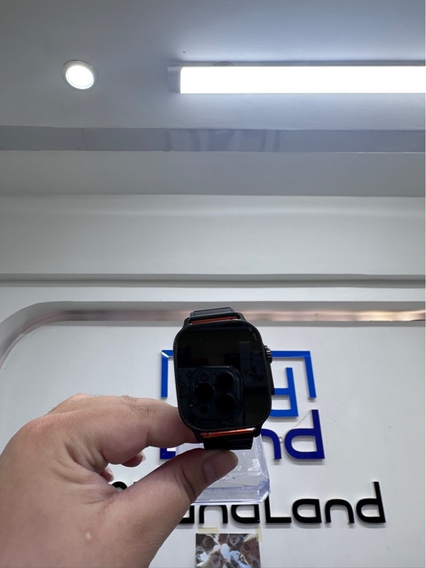 Đồng hồ Realme watch 5 - 50 mm - Màu đen - Ngoại hình 98% - Kèm sạc, box, dây sơ cua