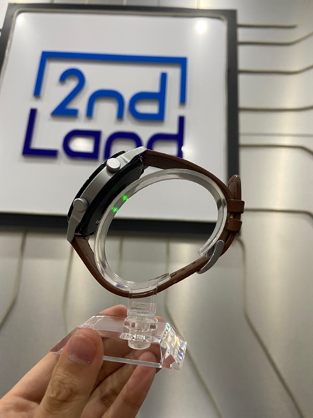 Đồng hồ Redmagic Watch Sw 2102 - Màu bạc - Ngoại hình: 97% - Sụp nguồn - Body 2