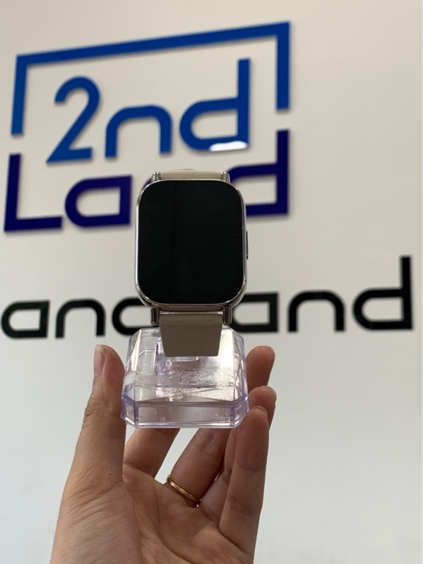 Đồng hồ Redmi Watch 5 Lite - Màu trắng - Ngoại hình: 97% - Màn hình trầy, ám xanh nhẹ - Kèm box, sạc