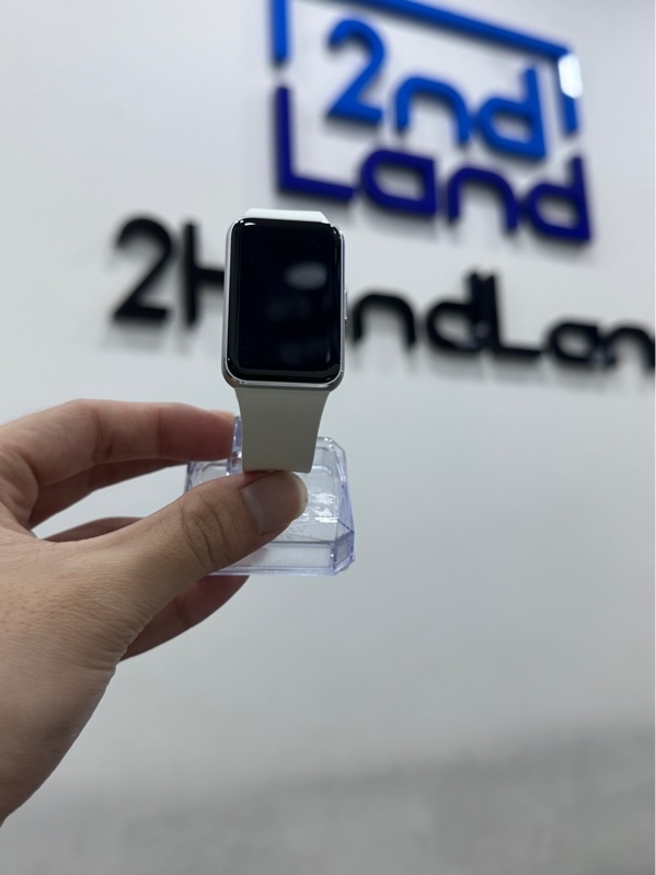Đồng hồ Samsung Galaxy Fit 3 (699A) - Màu bạc, dây trắng - Ngoại hình 99% - Kèm sạc