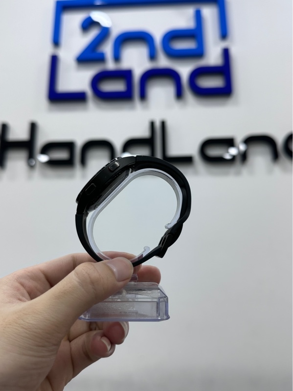 Đồng hồ Samsung Galaxy Watch 4 - 40mm - Màu đen - Ngoại hình 97.5% - Kèm sạc Linh kiện