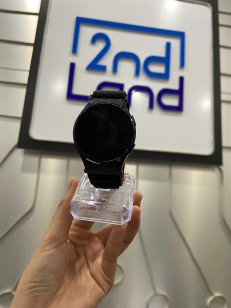 Đồng hồ Samsung Galaxy Watch 4/40mm - Màu đen - Ngoại hình: 97% - Trầy sườn - Kèm sạc