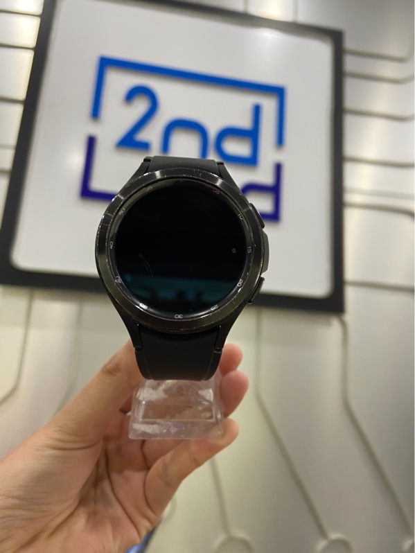 Đồng hồ Samsung Galaxy Watch 4 Classic - 46mm - GPS - Màu đen - Ngoại hình: 97% - Kèm sạc