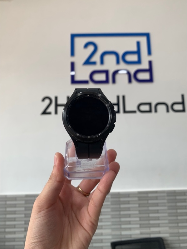 Đồng hồ Samsung Galaxy Watch 4 Classic - Màu đen - Ngoại hình: 98% - Box + sạc