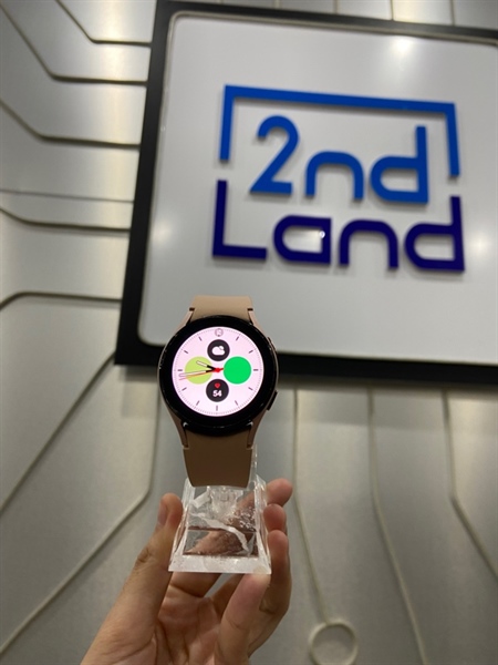 Đồng hồ Samsung Galaxy Watch 4 - Màu hồng - Ngoại hình: 97.5% - Xước viền nhẹ - FullBox 1