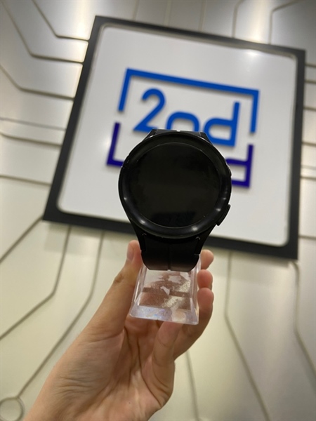 Đồng hồ Samsung Galaxy Watch 5 Pro - GPS - LTE - Màu đen - Ngoại hình: 97% - Tróc sơn viền nhẹ - Kèm sạc