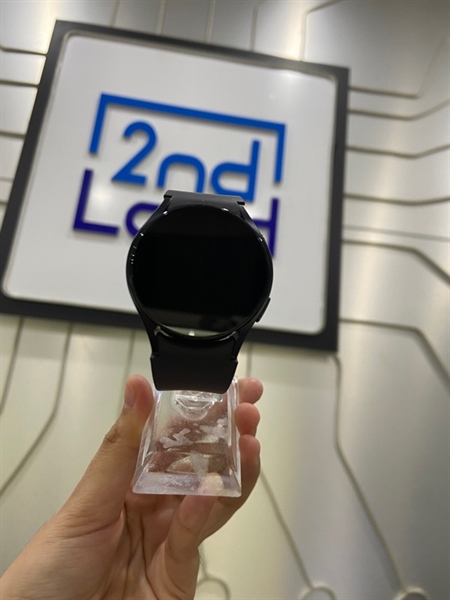 Đồng hồ Samsung Galaxy Watch 6/40mm - GPS - Màu đen - Ngoại hình: 98% - Chết 1 điểm pixel - Kèm sạc