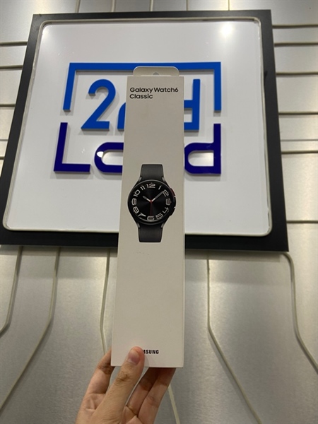 Đồng hồ Samsung Galaxy Watch 6 Classic/43mm - SM-R950 - GPS - Màu đen - Ngoại hình: 97% - Box + Kèm sạc