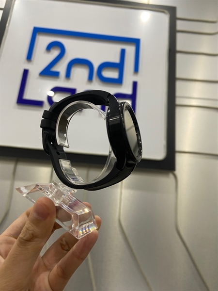 Đồng hồ Samsung Galaxy Watch 6 Classic/43mm - SM-R950 - GPS - Màu đen - Ngoại hình: 97% - Box + Kèm sạc 2