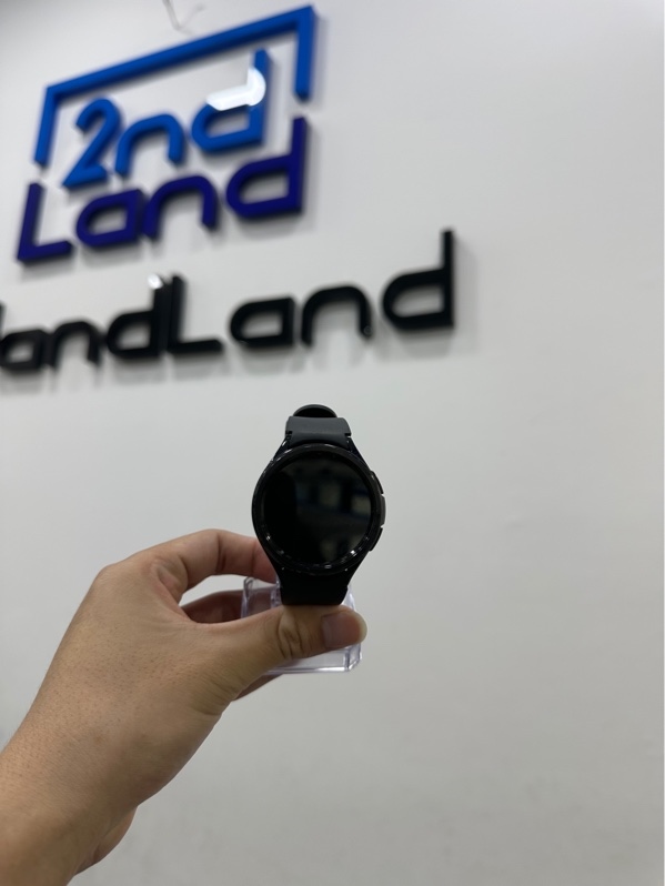 Đồng hồ Samsung Galaxy Watch 6 Classic 47mm - Bản GPS - Ram 2/16GB - Màu đen - Ngoại hình 97% - Kèm sạc