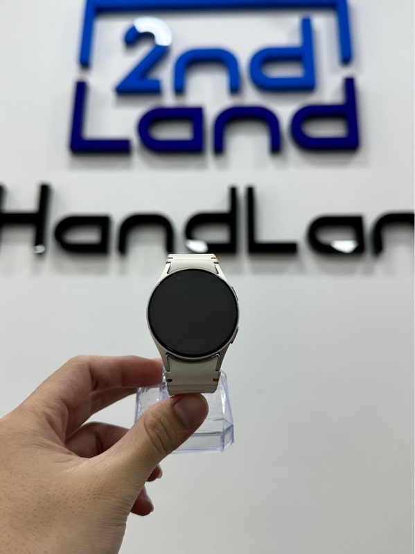 Đồng hồ Samsung Galaxy Watch 7/40mm - Bản GPS - Màu bạc - Ngoại hình 97% - Kèm sạc