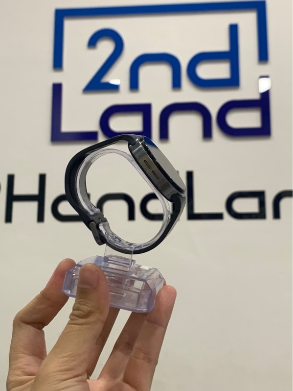 Đồng hồ Samsung galaxy watch 8 - 40mm - GPS - Màu xám - Ngoại hình: 97% - Tróc sơn chấm bi - Fullbox