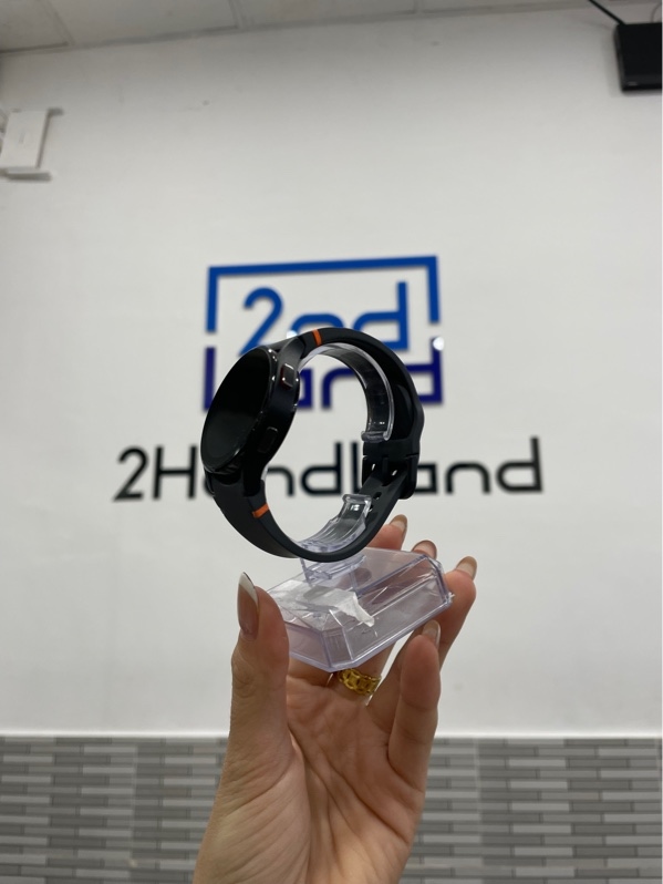 Đồng hồ Samsung Galaxy Watch FE - 40mm - GPS - Màu đen - Ngoại hình: 98% - Màn xước - Kèm sạc