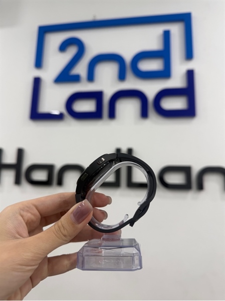 Đồng hồ Samsung Galaxy Watch FE - 40mm - LTE - Màu đen - Ngoại hình 98% - Viền trầy nhẹ - Kèm sạc 1