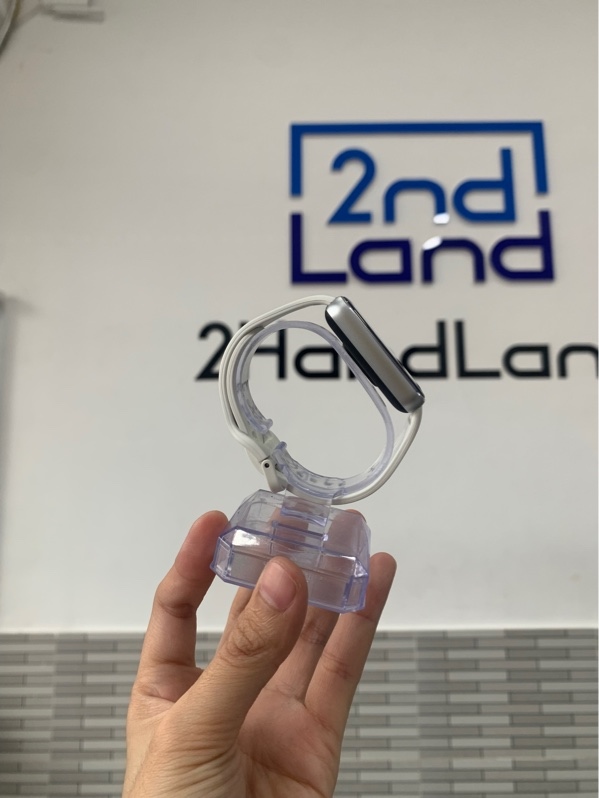 Đồng hồ Samsung Galaxy Watch Fit 3 - Màu bạc - Ngoại hình: 98% - Màn xước - Fullbox