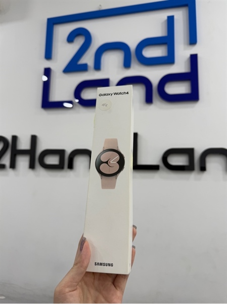 Đồng hồ Samsung Watch 4 - 40mm - GPS - Màu hồng - Ngoại hình 98% - Kèm Box , sạc