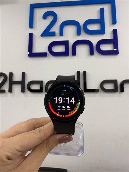 Đồng hồ Samsung Watch 4 - 44mm - LTE - 16GB - Màu đen - Ngoại hình 98% - Kèm sạc
