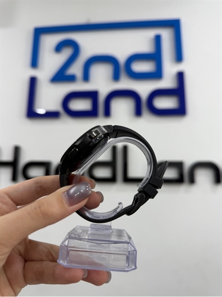 Đồng hồ Samsung Watch 4 Classic - 42mm - GPS - Màu đen - Ngoại hình 97% - Màn ám xanh nặng - Kèm Box , sạc 2
