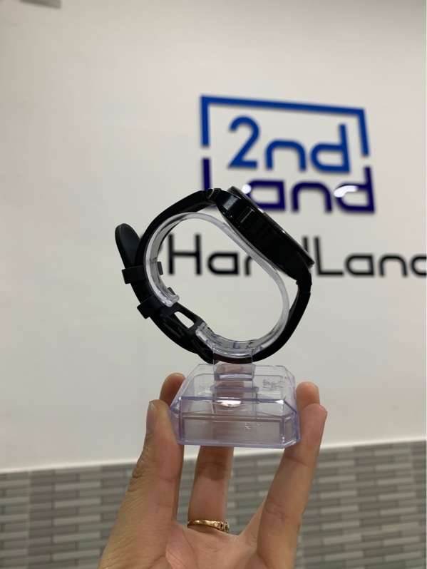 Đồng hồ Samsung Watch 4 Classic - 46mm - GPS - Màu đen - Ngoại hình: 97% - Trầy màn, trầy body - Kèm sạc