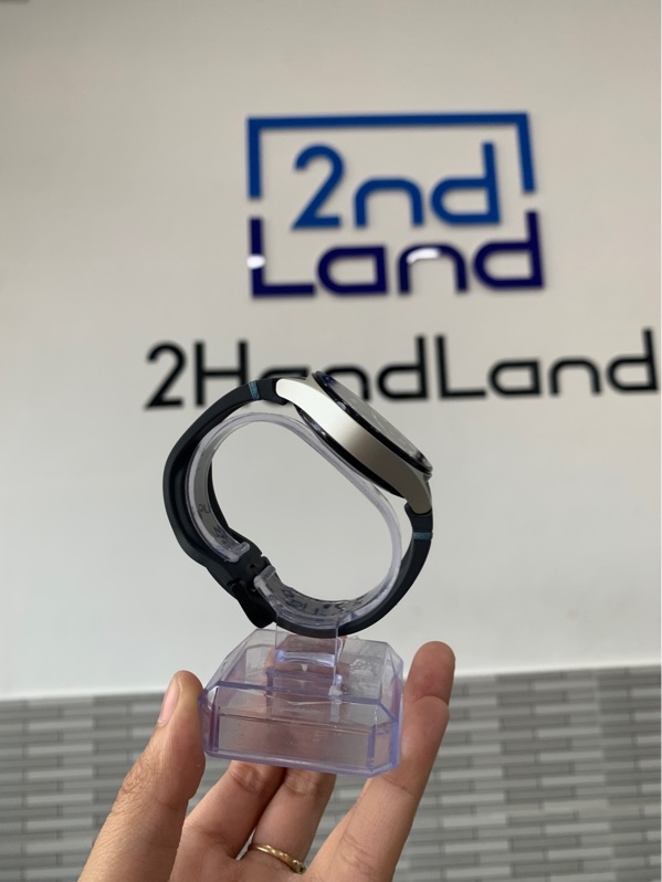 Đồng hồ Samsung Watch 7 - 40mm - GPS - Màu bạc - Ngoại hình: 98% - Kèm sạc