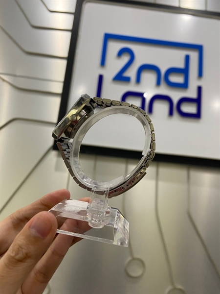 Đồng hồ Seiko 4206-5670 - 30mm - Màu bạc đen - Ngoại hình: 97% - Kính xước - Body 4