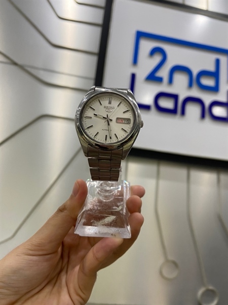Đồng hồ Seiko 5 Automatic - 42mm - Màu bạc - Ngoại hình: 97% - Viền trầy - Body