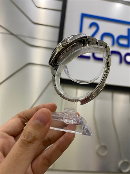 Đồng hồ Seiko 5 Automatic - 42mm - Màu bạc - Ngoại hình: 97% - Viền trầy - Body 2