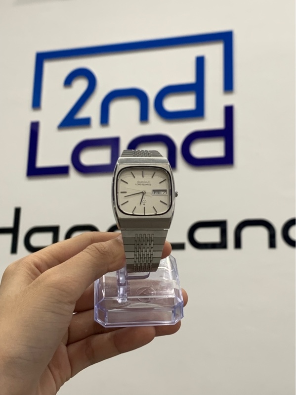 Đồng hồ Seiko Lord Quartz - Màu bạc - Ngoại hình: 97% - Trầy - Body