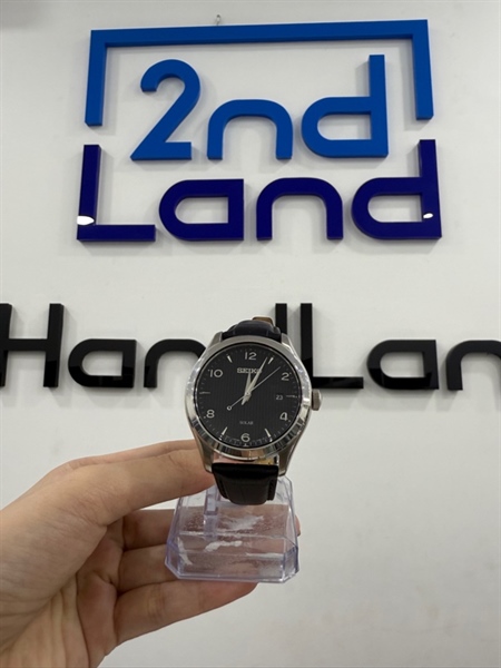 Đồng hồ Seiko SNE 491P1-Solar - 42mm - Kính Hardlex - Màu bạc - Ngoại hình 97% - Dây da - Trầy viền nhẹ - Body