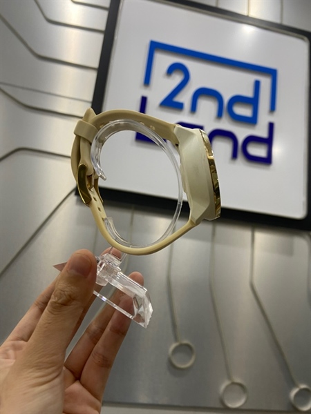 Đồng hồ Suunto Spartan Sport Wrist HR - GPS - Màu vàng - Ngoại hình: 97% - Kèm sạc