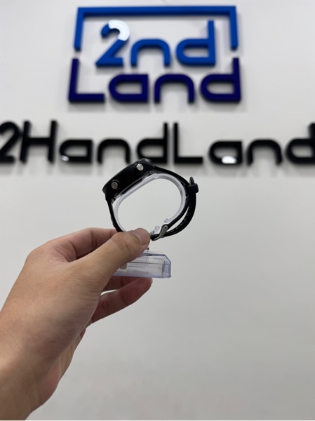 Đồng hồ thông minh Garmin Forerunner 245 Music - Màu đen - Ngoại hình 97% - Kèm sạc 2