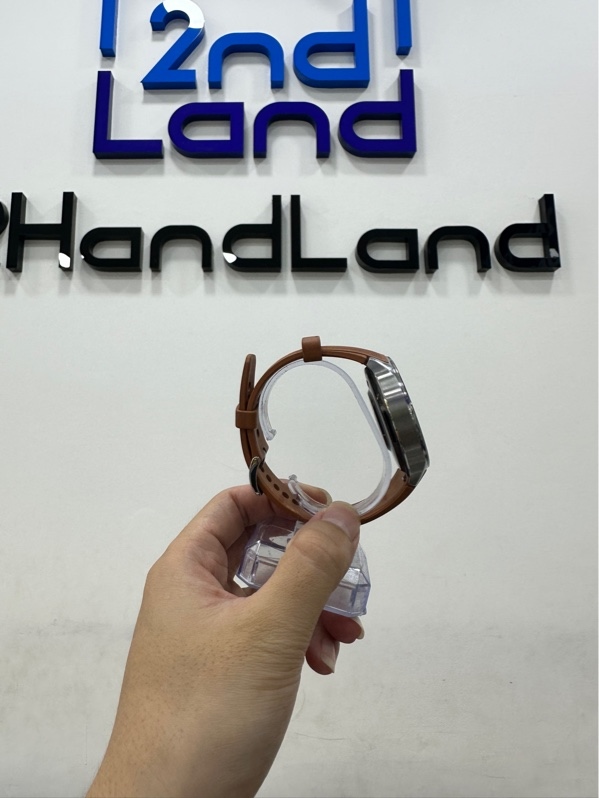 Đồng hồ thông minh OPPO Watch X - 47mm - Màu bạc dây đeo nâu - Ngoại hình 97% - Chỉ sử dụng cho Android - Kèm sạc