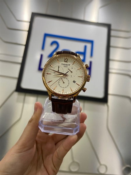 Đồng hồ TISSOT 1853 - T063617A - Màu vàng, dây da nâu - Ngoại hình: 97% - Xước dăm kính , dây da xấu - Kèm Box