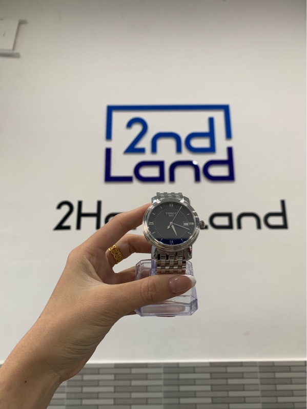 Đồng hồ Tissot Bridgeport T097.410.11.058.00 - Màu bạc - Ngoại hình: 98% - Fullbox, kèm mắt nối