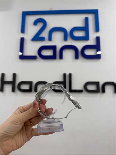 Đồng hồ Tissot Counturier T035A07A - Màu bạc - máy Quartz - Ngoại hình 98% - Trầy xước nhẹ - Body 1