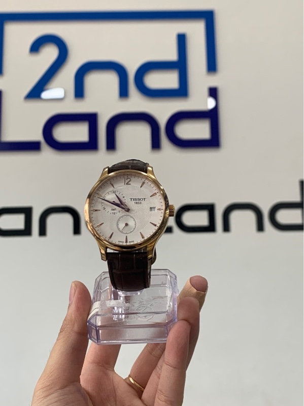 Đồng hồ Tissot Tradition GMT Rose Gold - Màu vàng - Ngoại hình: 97% - Rách dây da - Body