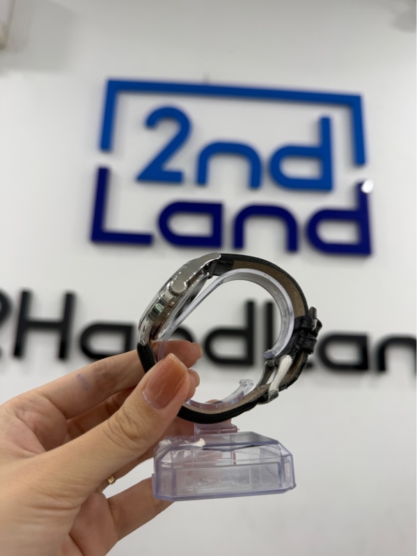 Đồng hồ Titan 1730SAA - Màu bạc - Ngoại hình 97% - Kính xước dăm - Kèm Box