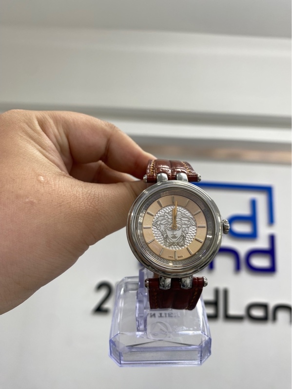 Đồng hồ Versace Swiss made VQE - 38 mm - Màu bạc - Ngoại hình 98% - Body