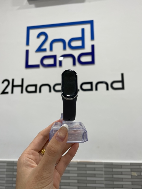 Đồng hồ Xiaomi Mi Band 9 - Màu trắng - Ngoại hình: 98% - Mặt xước mèo - Kèm sạc