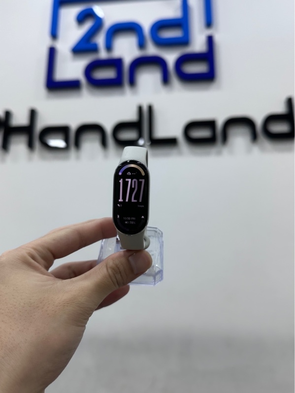 Đồng hồ Xiaomi Smart Band 10 - Màu bạc - Ngoại hình 98% - Kèm sạc