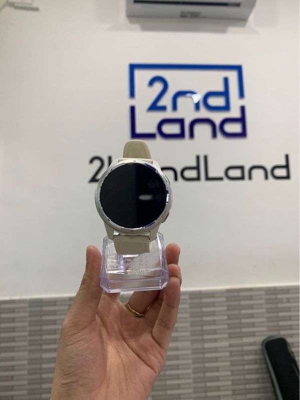 Đồng hồ Xiaomi watch S1 active - 44mm - Màu trắng - Ngoại hình: 97% - Body + mặt trầy - Fullbox